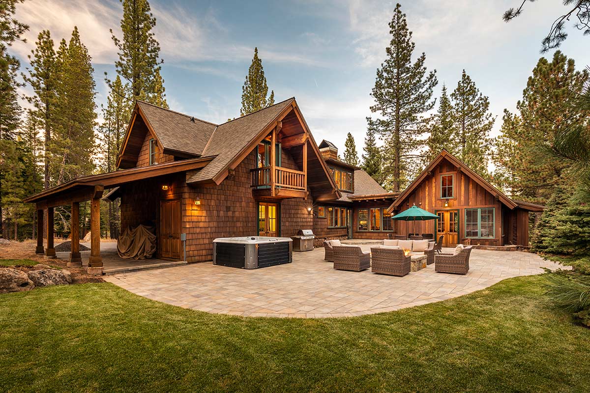 Truckee Lahontan Luxury home for sale - 8455 Lahontan Drive