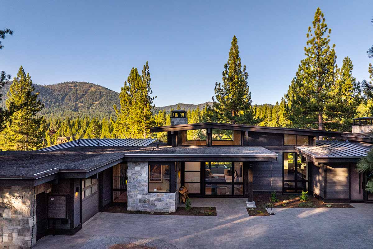 Lahontan Realty Home 323