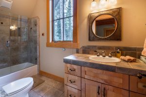 Truckee Lahontan Luxury home for sale - 8455 Lahontan Drive