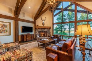 Truckee Luxury homes for sale at 307 Bob Haslem, Truckee, CA 96161